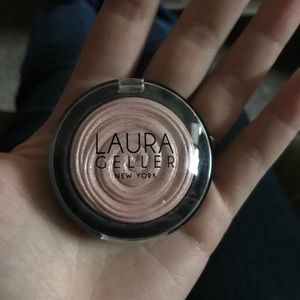 Laura Geller highlight